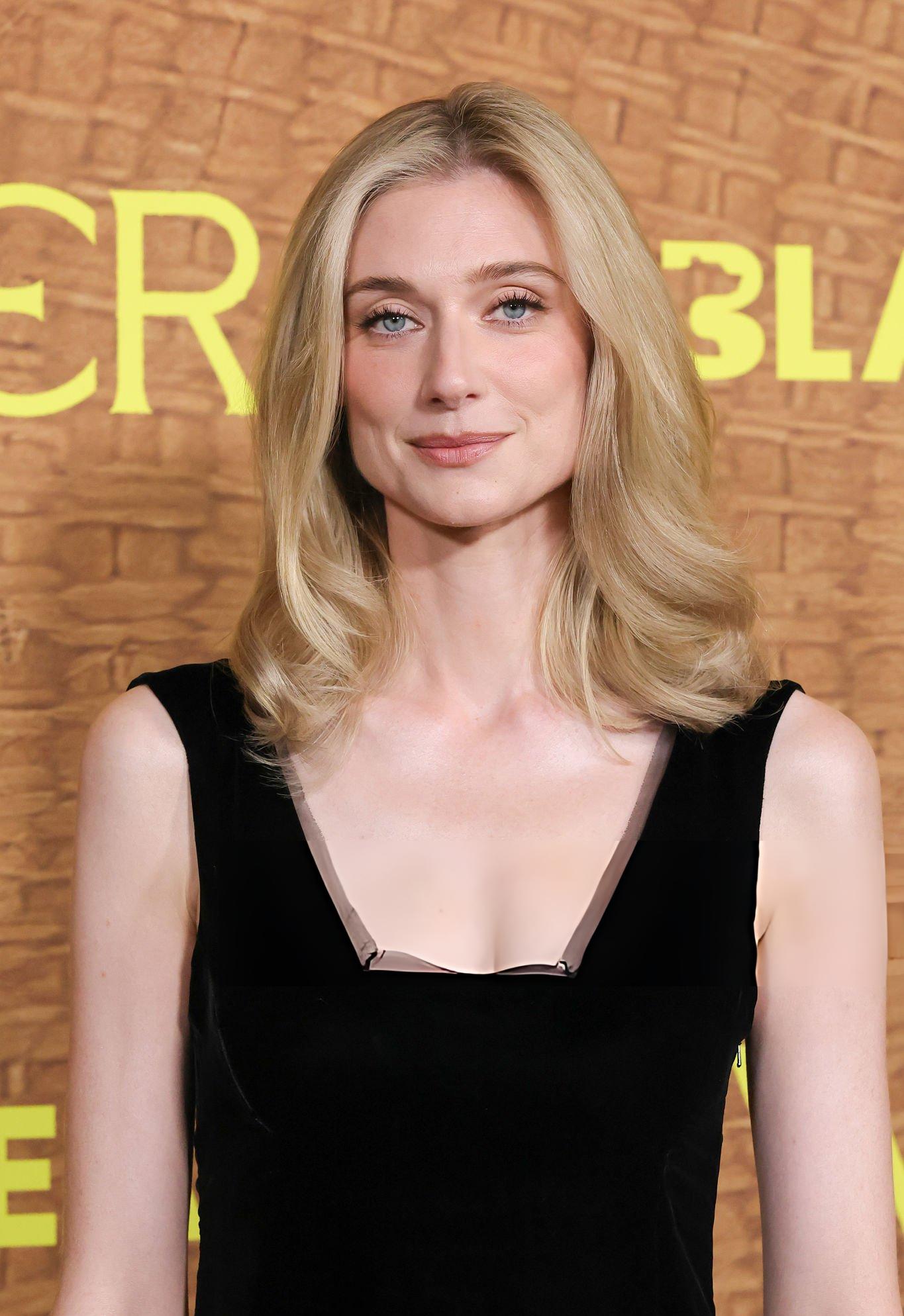Elizabeth Debicki butts