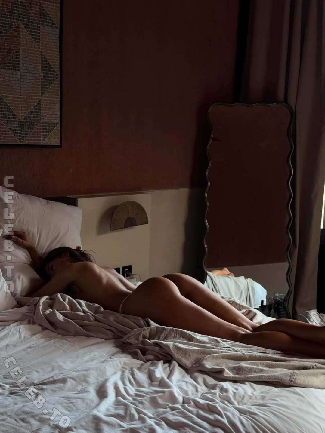 Ella Cervetto Nude And Sexy Collection
