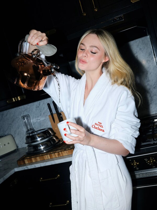 Elle Fanning butts