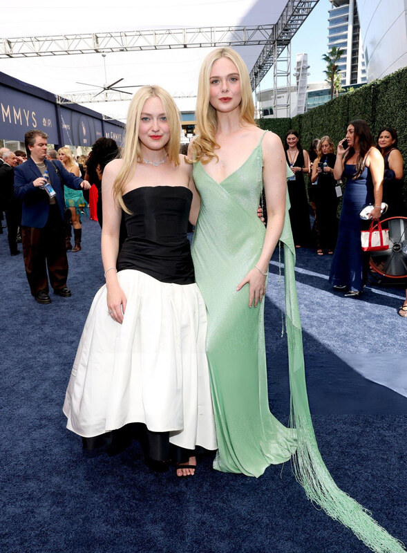 Elle Fanning Nude Celeb - Ellefanning Celeb Leaked Nudes
