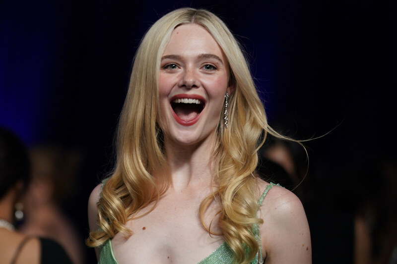 Elle Fanning nude leaked photos