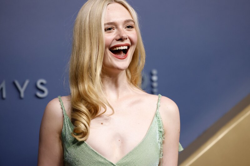 Elle Fanning nude leaked photos