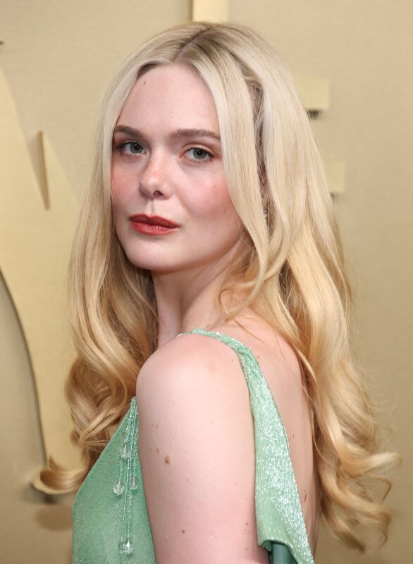 Elle Fanning nude leaked photos