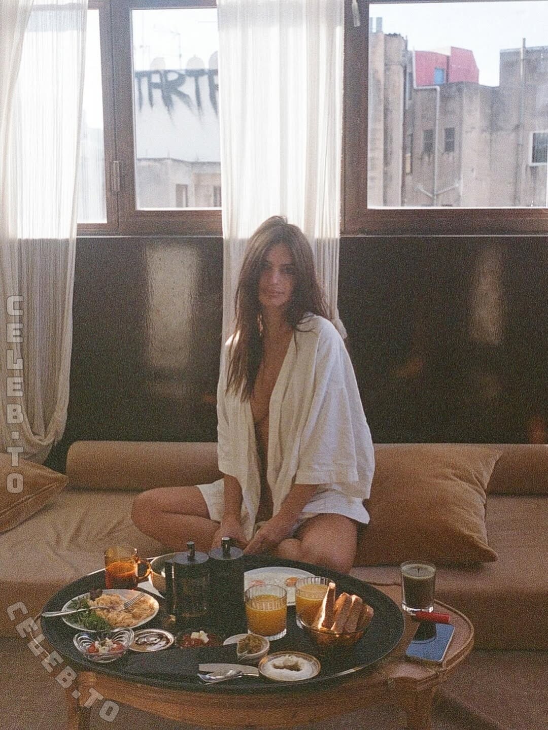 Emily O’Hara Ratajkowski butts