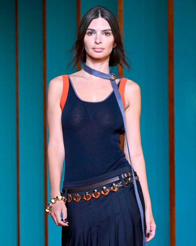 Emily Ratajkowski Nude Celeb - Officialemilyratajkowski Celeb Leaked Nude Pics