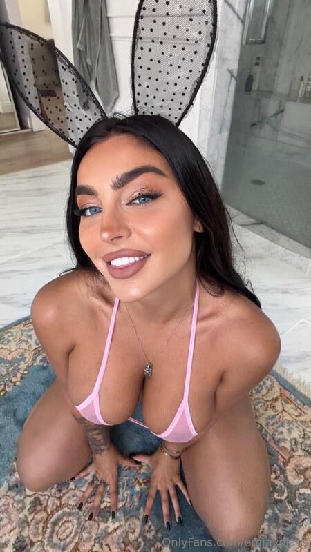 Emily Rinaudo Nude Fan Van Sex OnlyFans Video Leaked - Influencers GoneWild