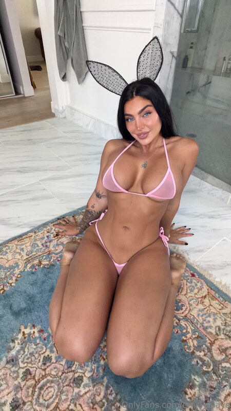 Emily Rinaudo Nude Fan Van Sex OnlyFans Video Leaked - Influencers GoneWild