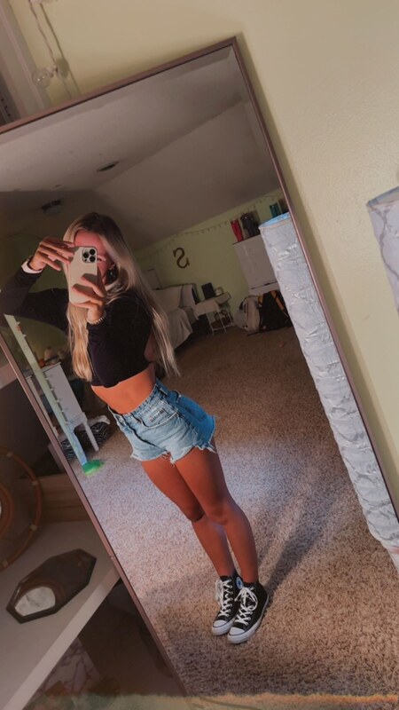 Emily Sentner / Sidney Sentner / emilysentnerr Nude Leaks OnlyFans  - Leaked Models