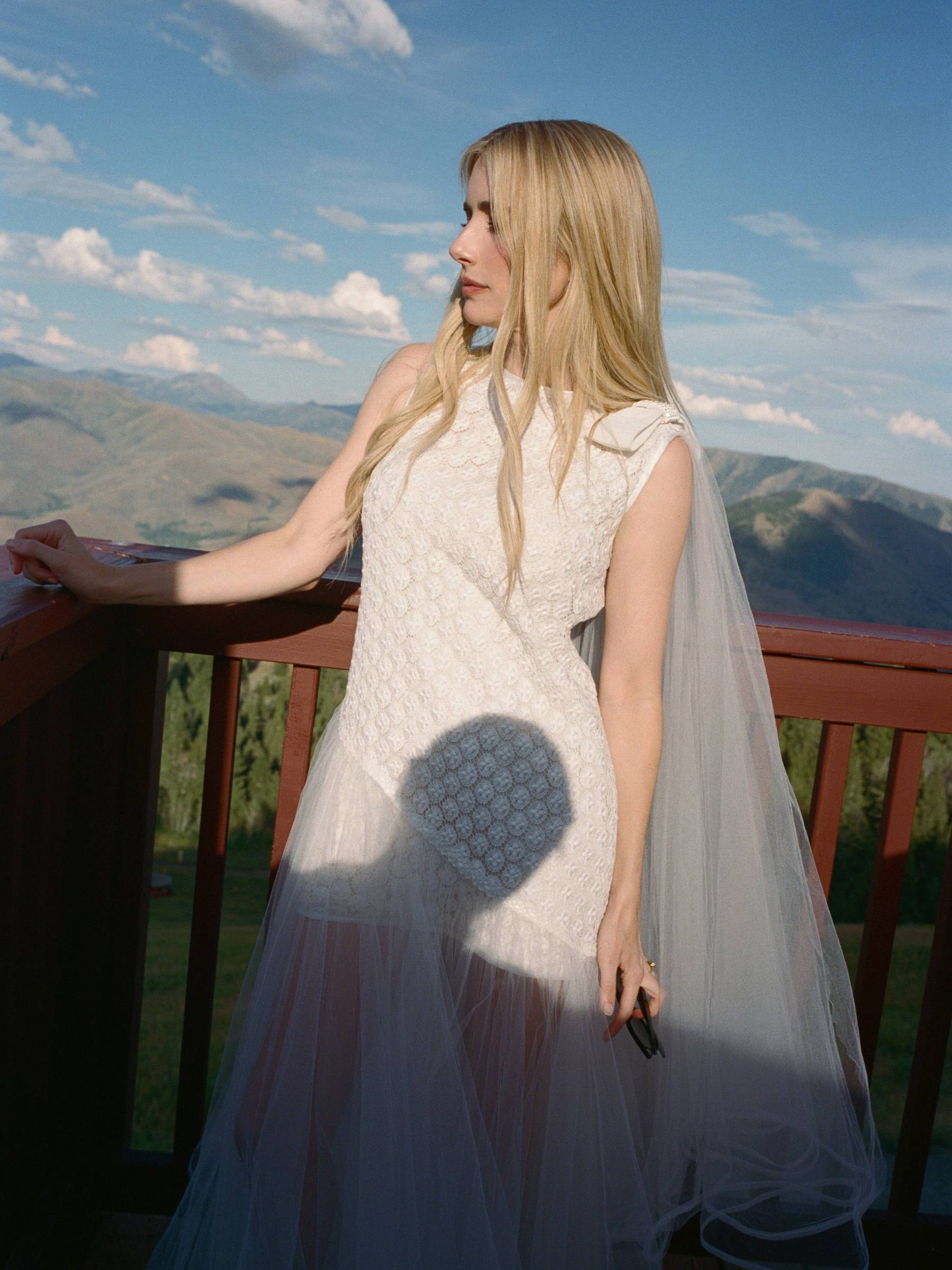 Emma Roberts hands