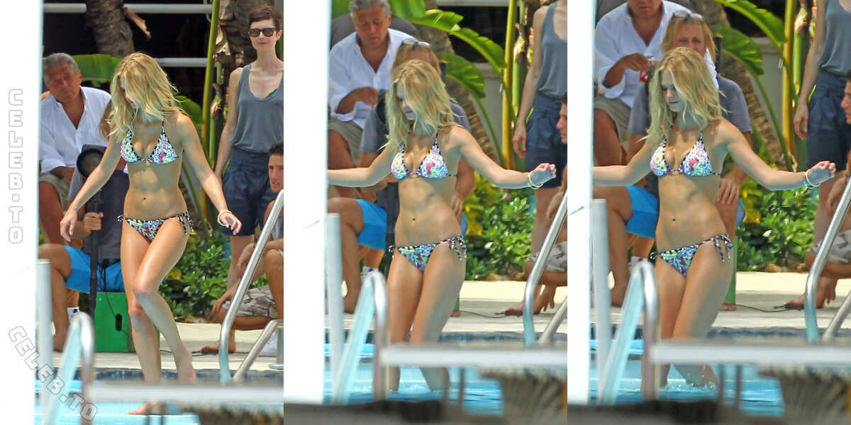 Erin Heatherton hands