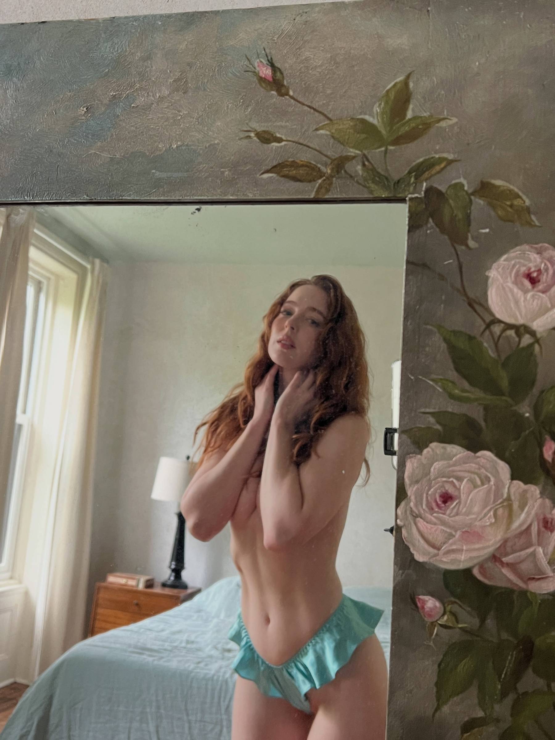 Erna Burn Patreon Leaks (18 Photos) - NudoStar