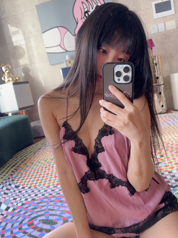 Eunji-pyoapple Naked (11 Photos) - LeakedModels