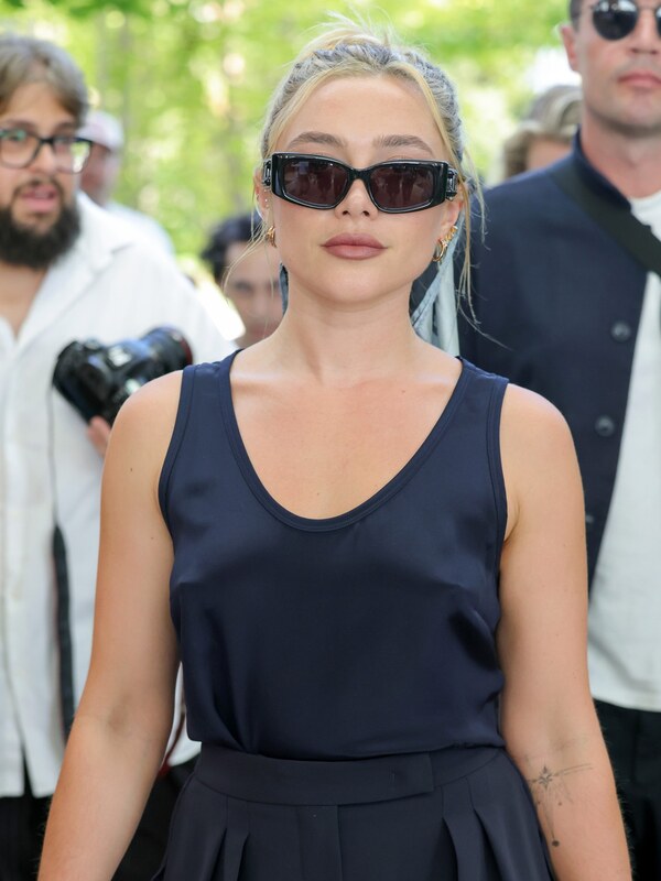 Florence Pugh Nude Scenes From "Oppenheimer"