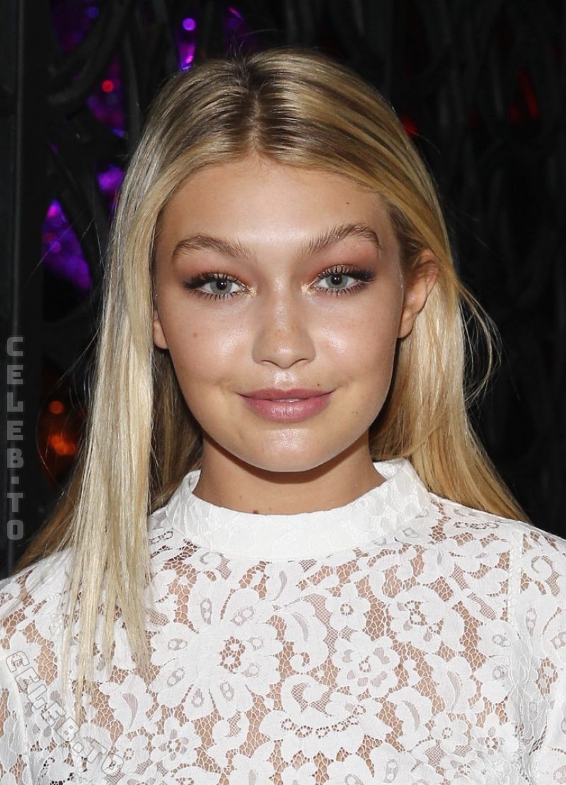 Gigi Hadid butts