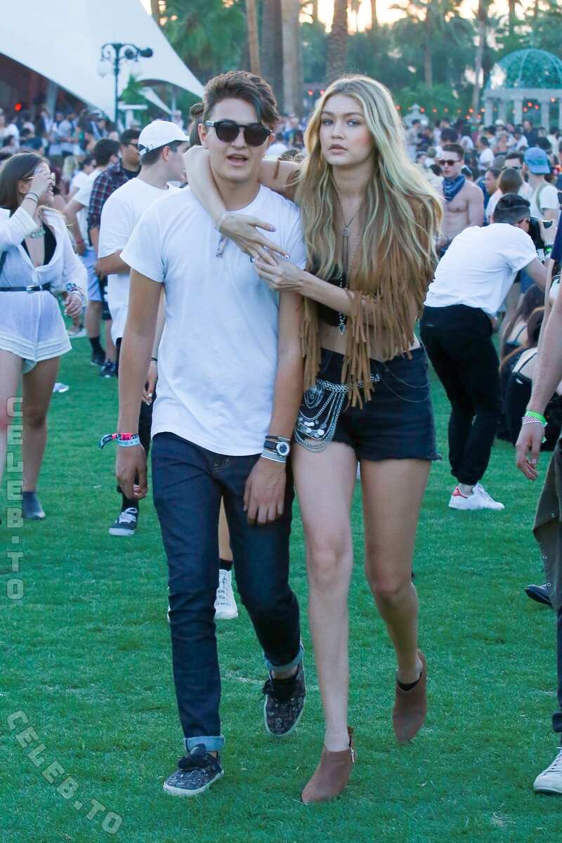 Gigi Hadid butts