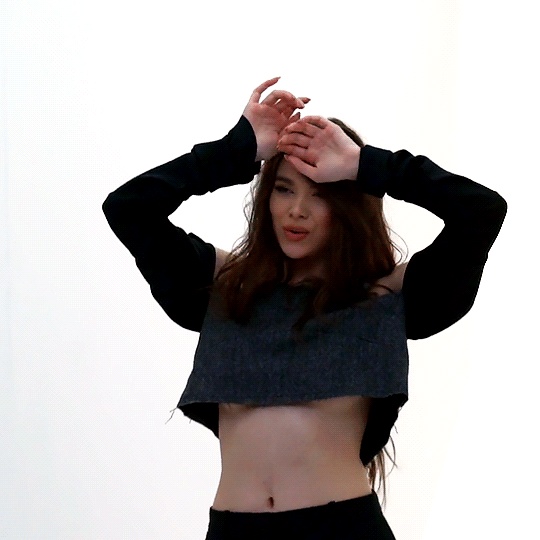 Hailee Steinfeld Nude Pics, Porn & Hot Scenes [2023]