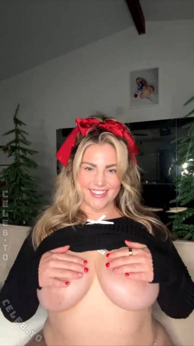 Haleigh Cox Nude & Sexy OnlyFans (6 Photos)