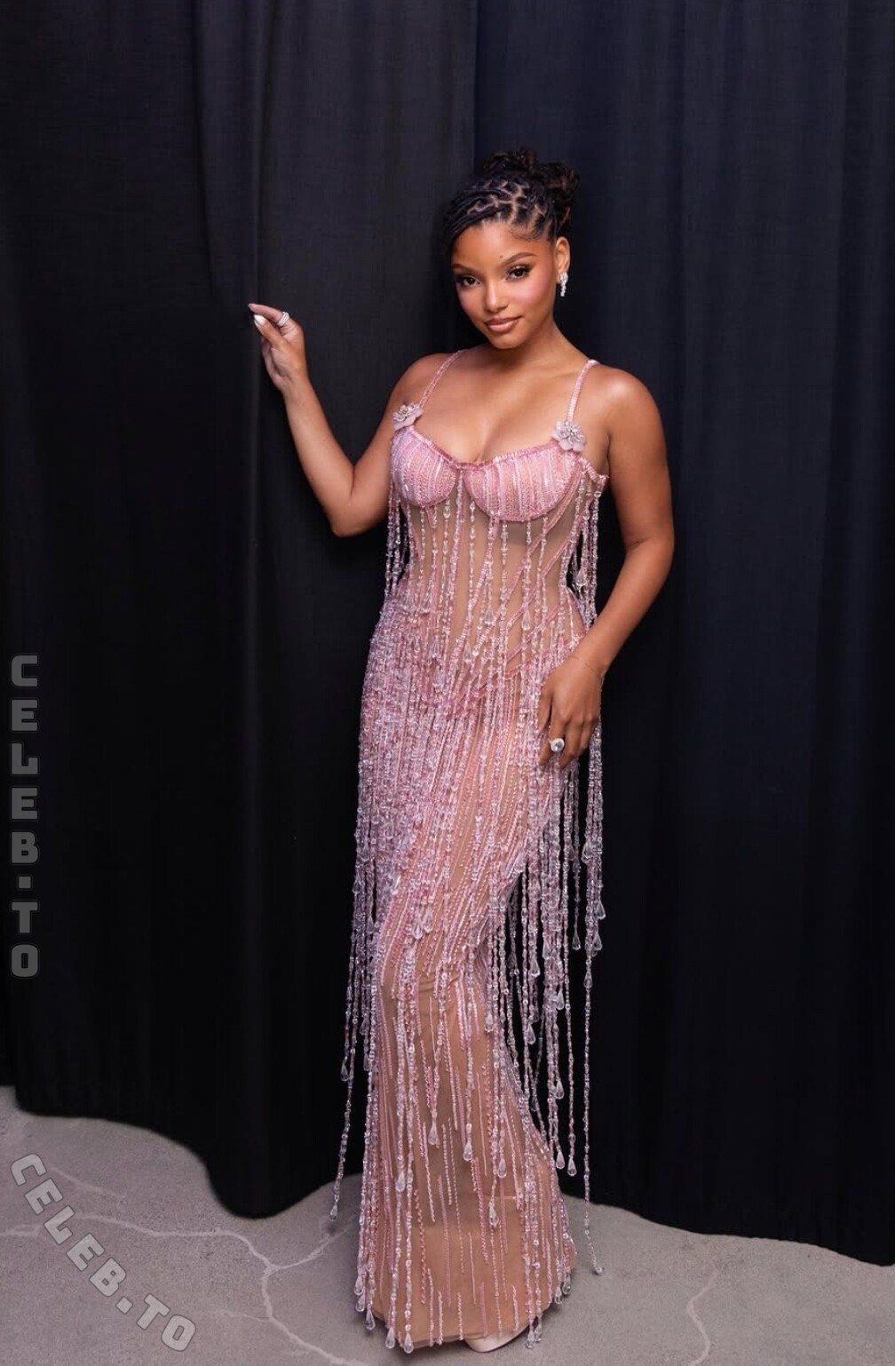 Halle Bailey Nude Pics and LEAKED Porn 2023