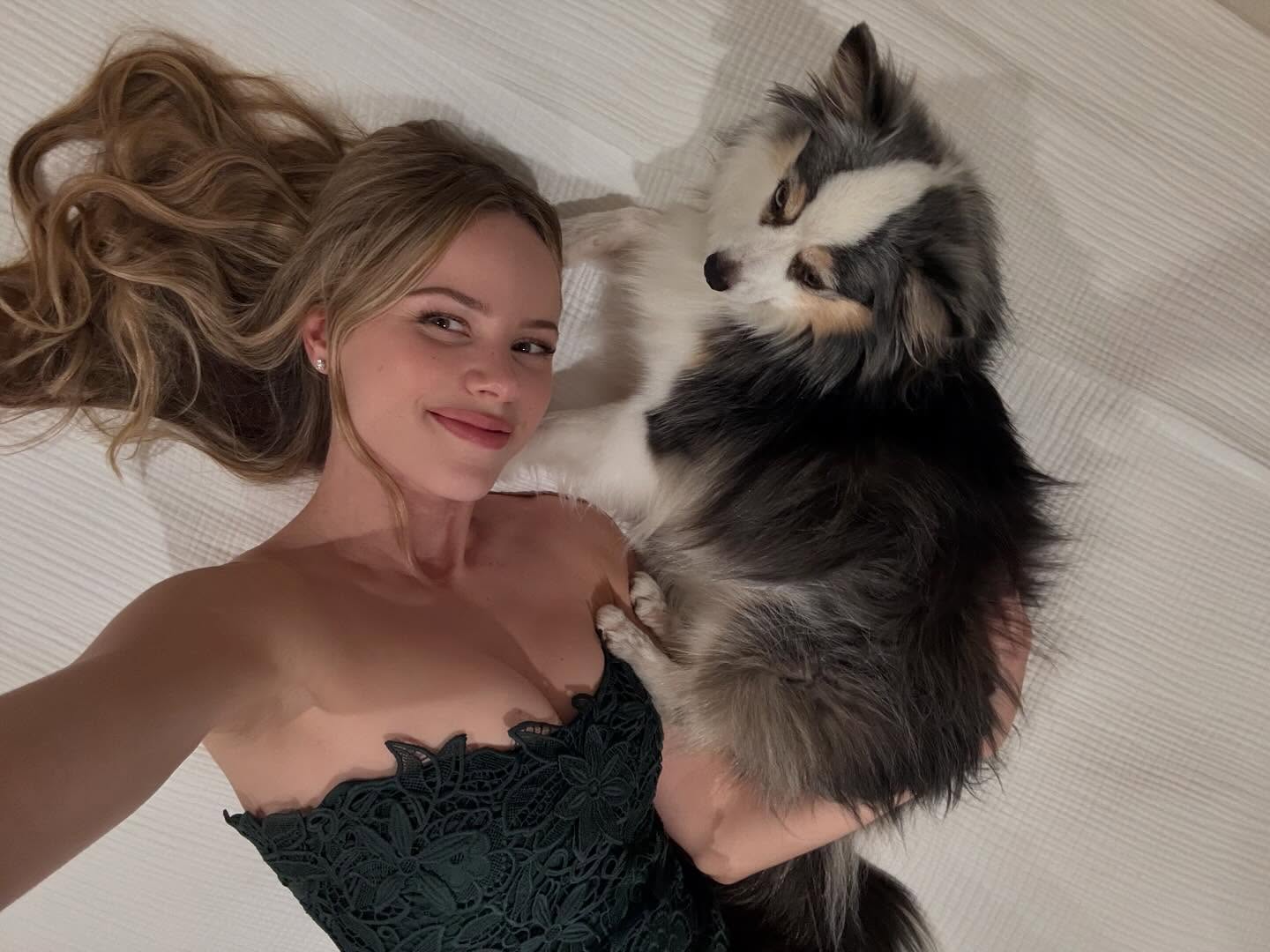 Halston Sage legs