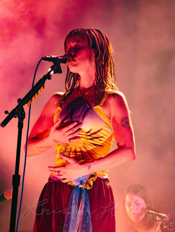 Hayley Williams butts