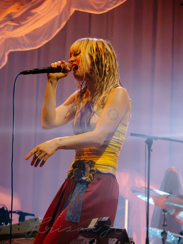 Hayley Williams butts
