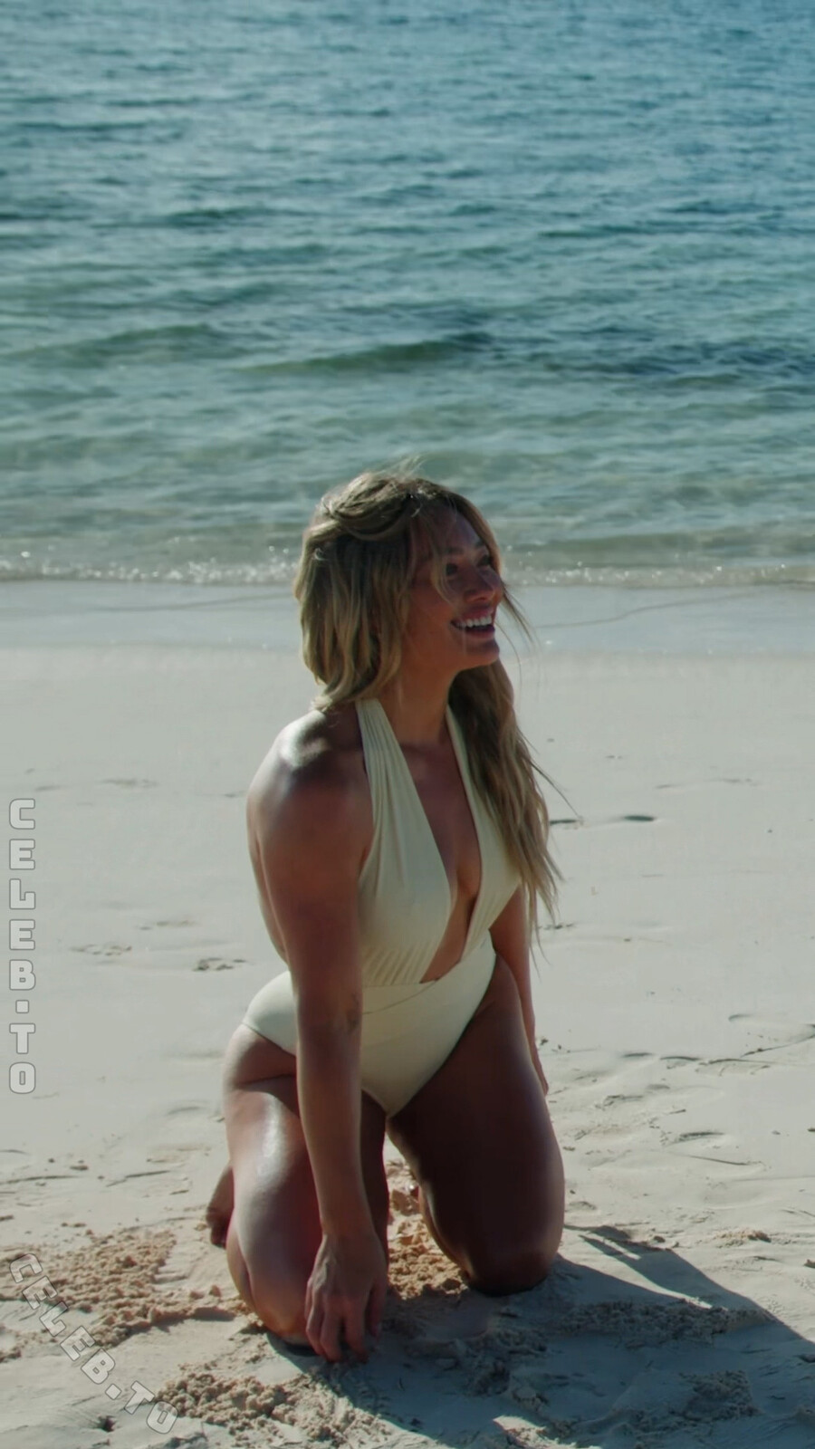 Hillary Duff butts