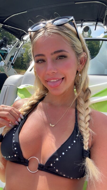 Hippicam / Hippicamm / yourhippocumpus Nude Leaks OnlyFans  - Leaked Models