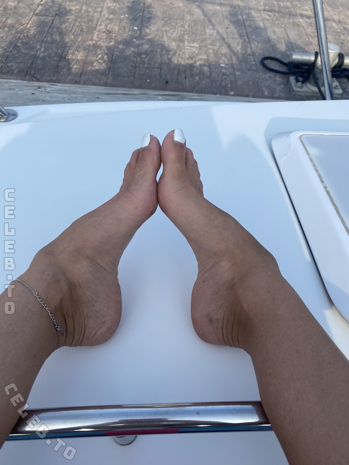 HOLLYHOTWIFE / Holly Hotwife Nude Leaks OnlyFans  - Leaked Models
