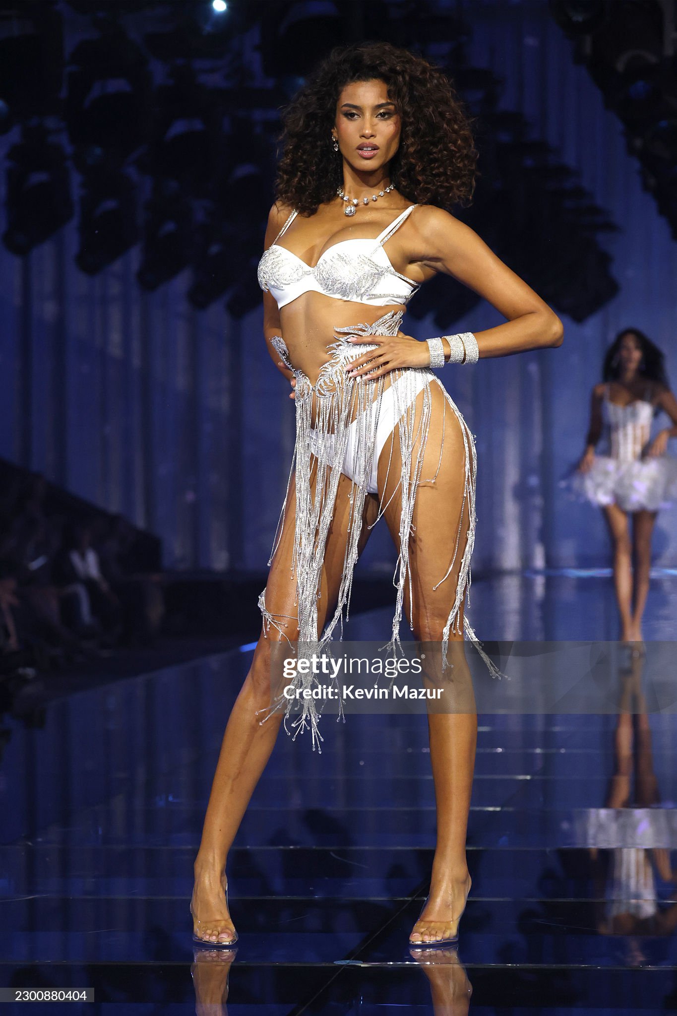 Imaan Hammam hands