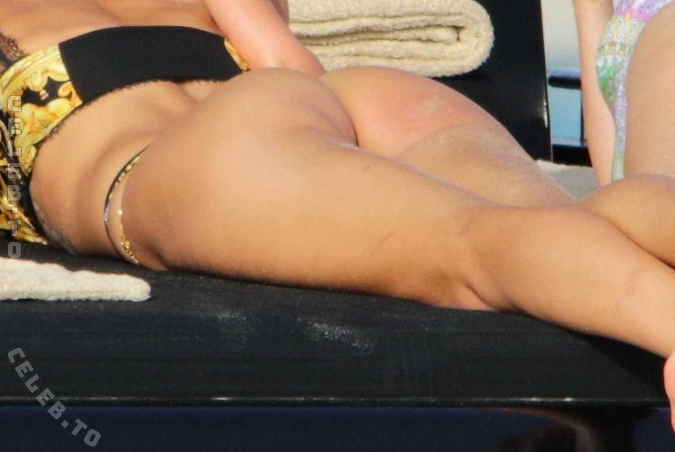 Irina Shayk / irinashayk Nude Leaks OnlyFans  - Leaked Models