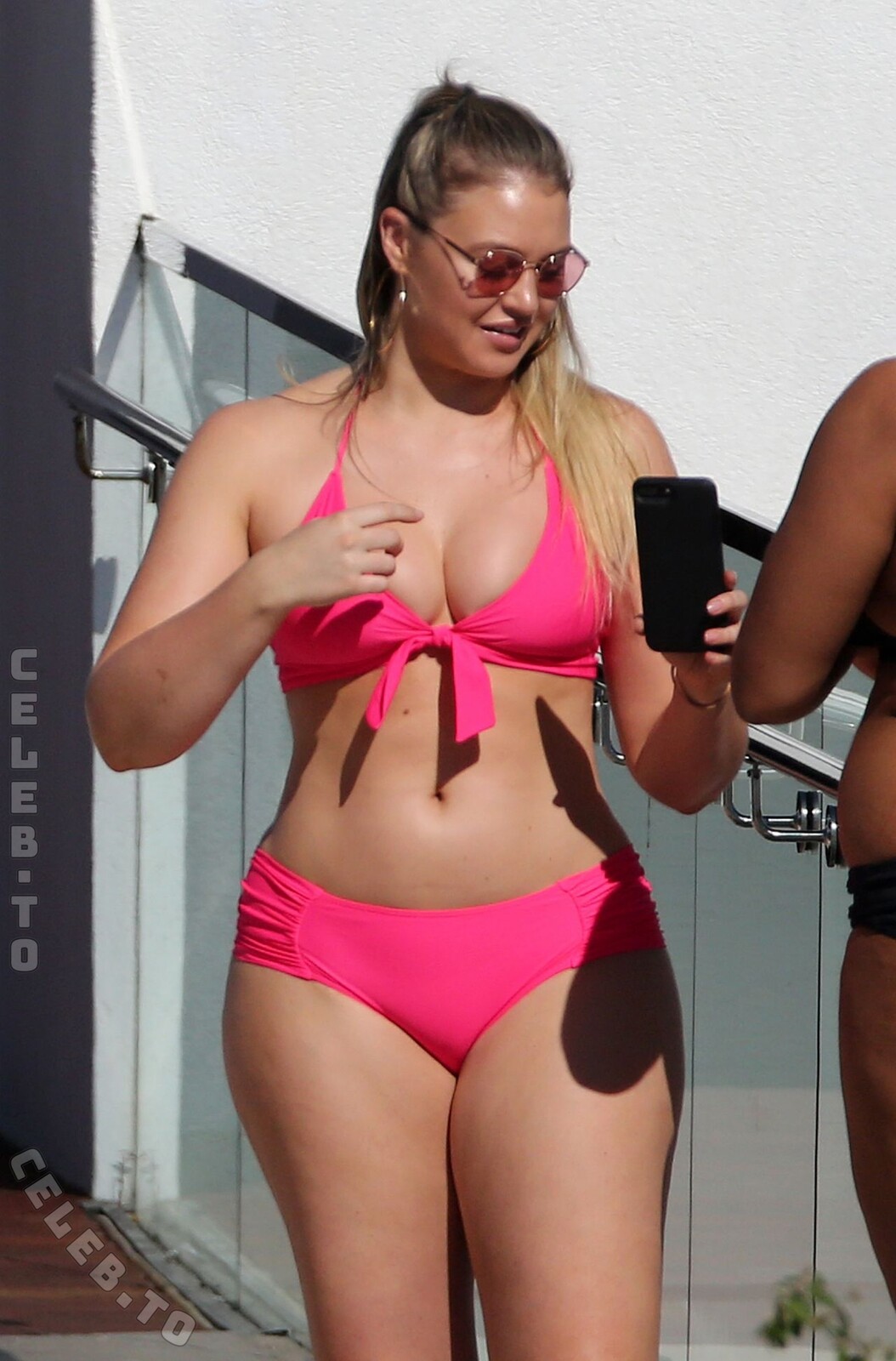 Iskra lawrence nude hd