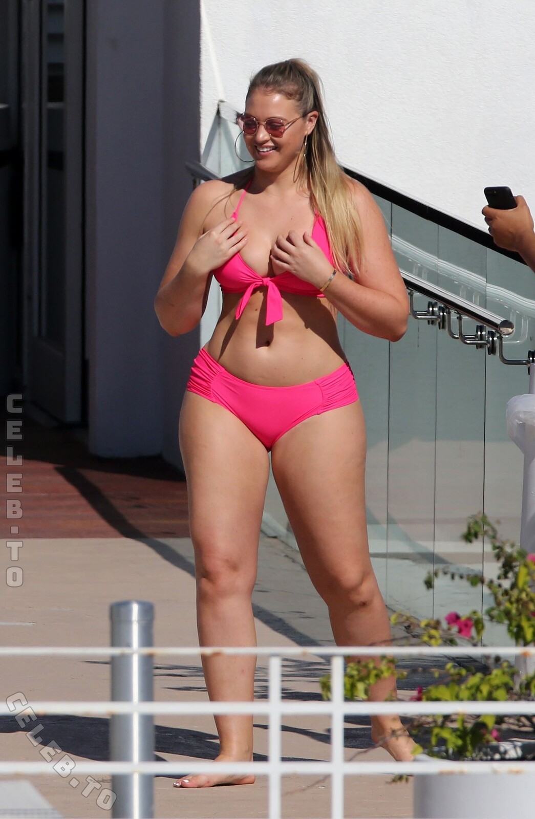 Iskra lawrence nude hd