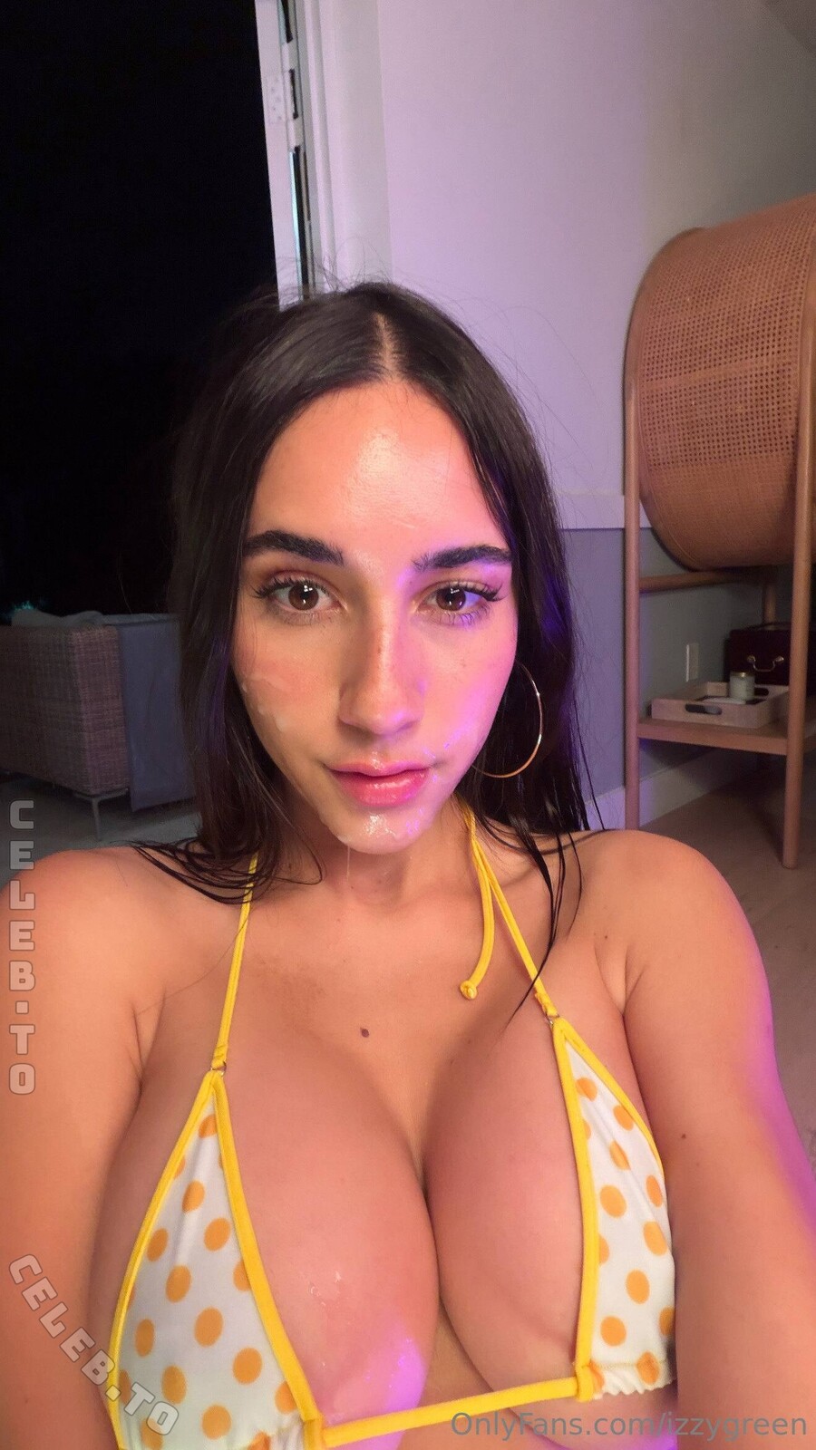 Izzy Green - Isabella Onlyfans Leaked Nude Video