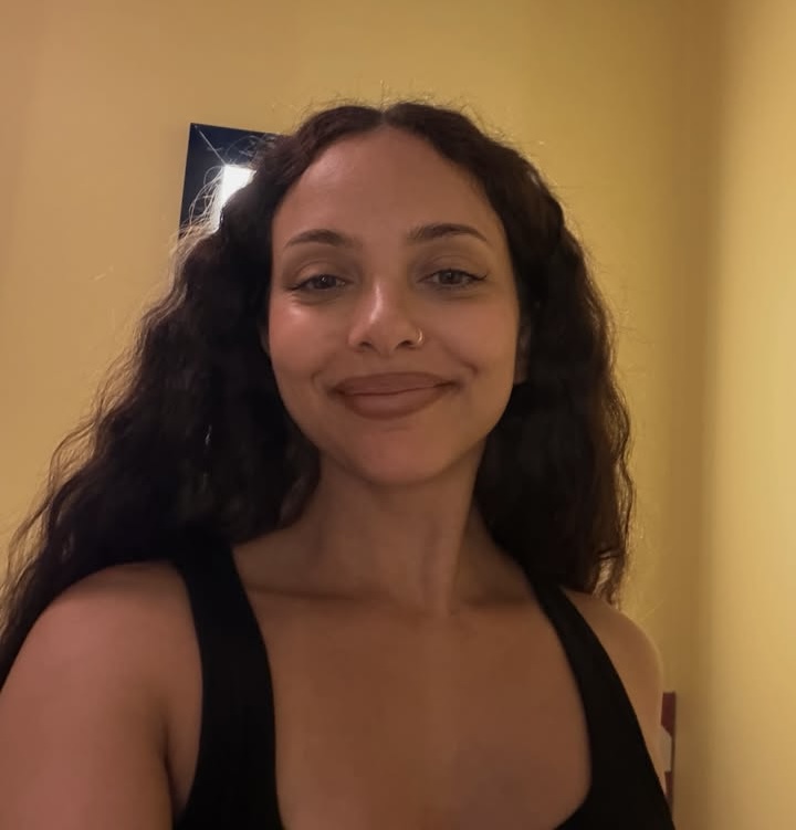 Jade Thirlwall legs