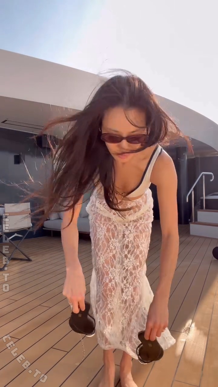Jamie-chung Naked (14 Photos) - LeakedModels