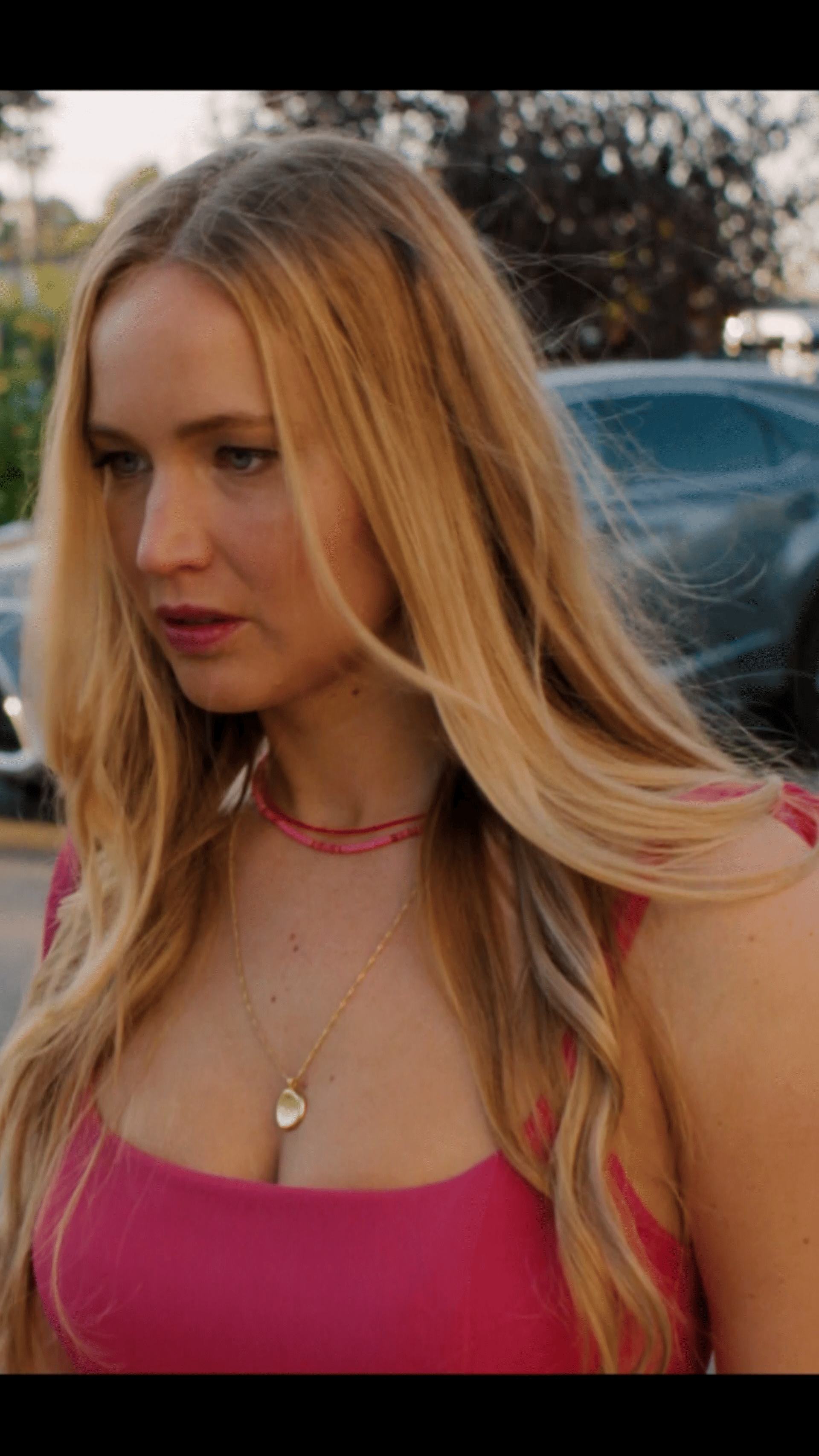 Jennifer Lawrence hands