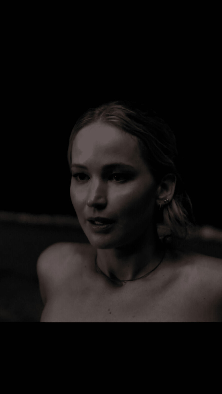 Jennifer Lawrence hands