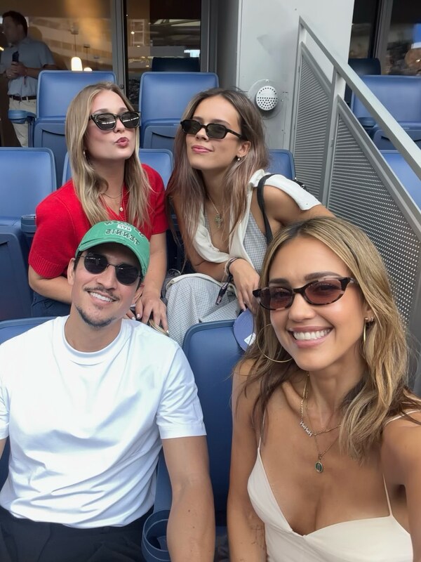 Jessica Alba / jessicaalba Nude Leaks OnlyFans  - Leaked Models