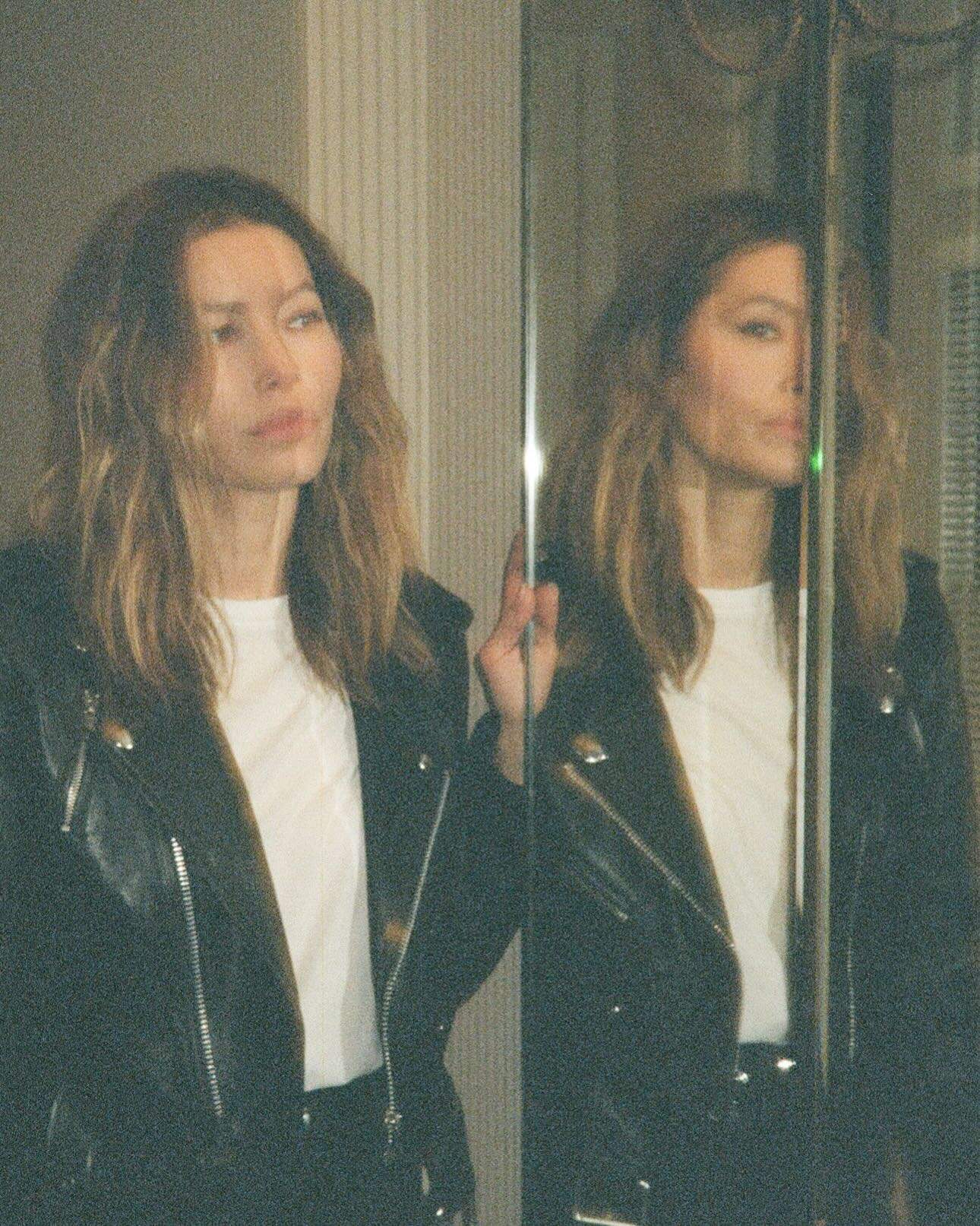 Jessica Biel Nude Pics and Sex Scenes Collection