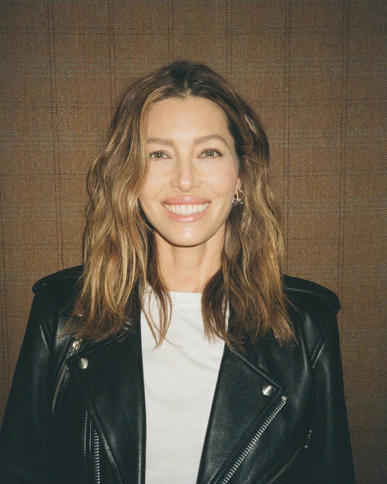 Jessica Biel Nude Outtake Scene From "Chuck & Larry" Released