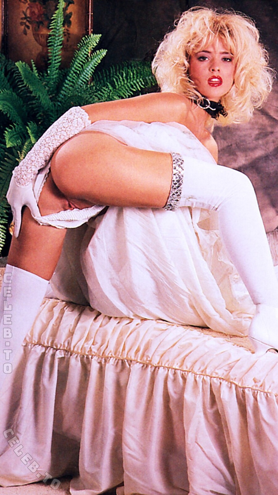 Jo Guest hands