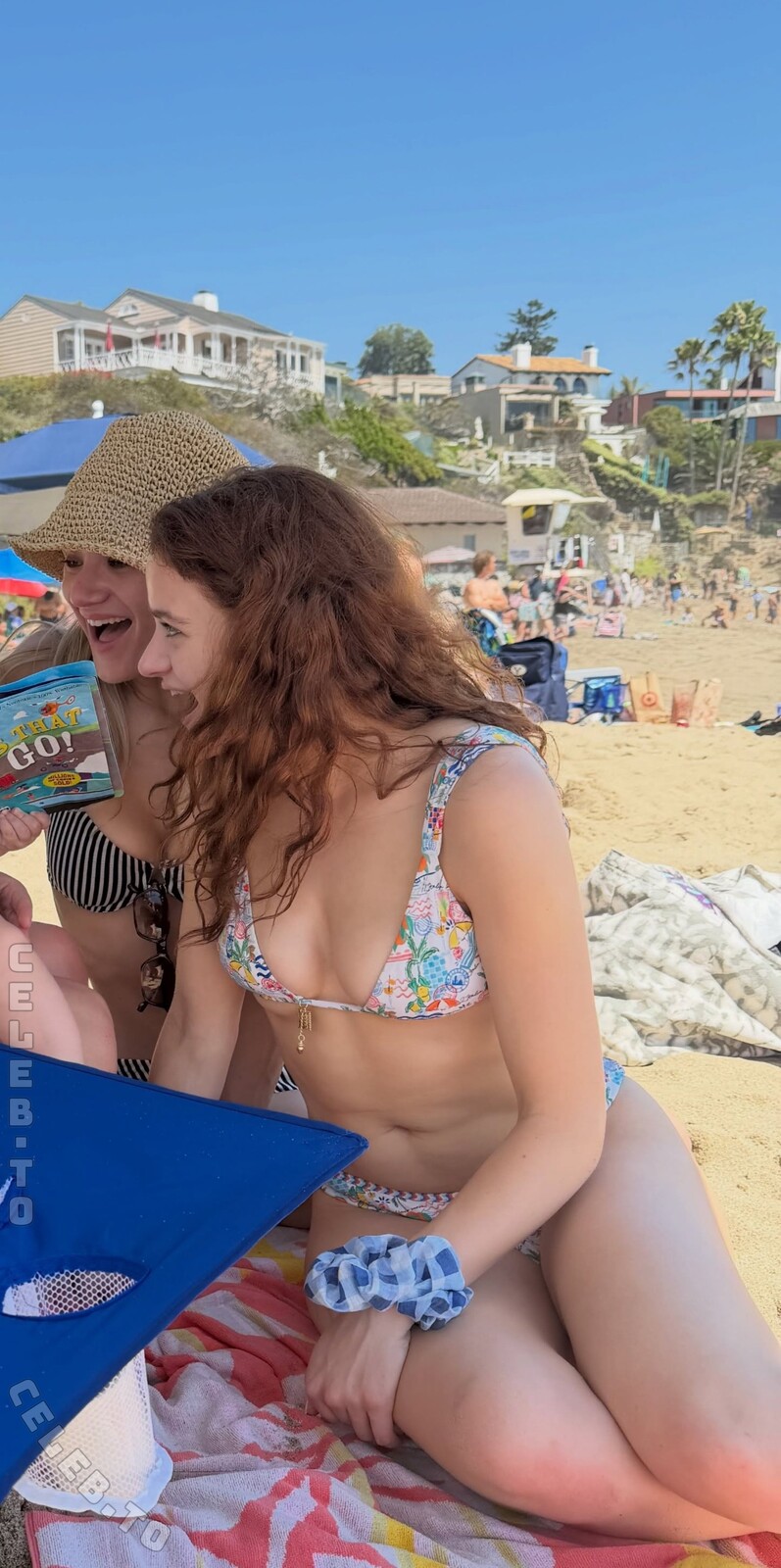 Joey King Nude Pics & Topless Sex Scenes Compilation