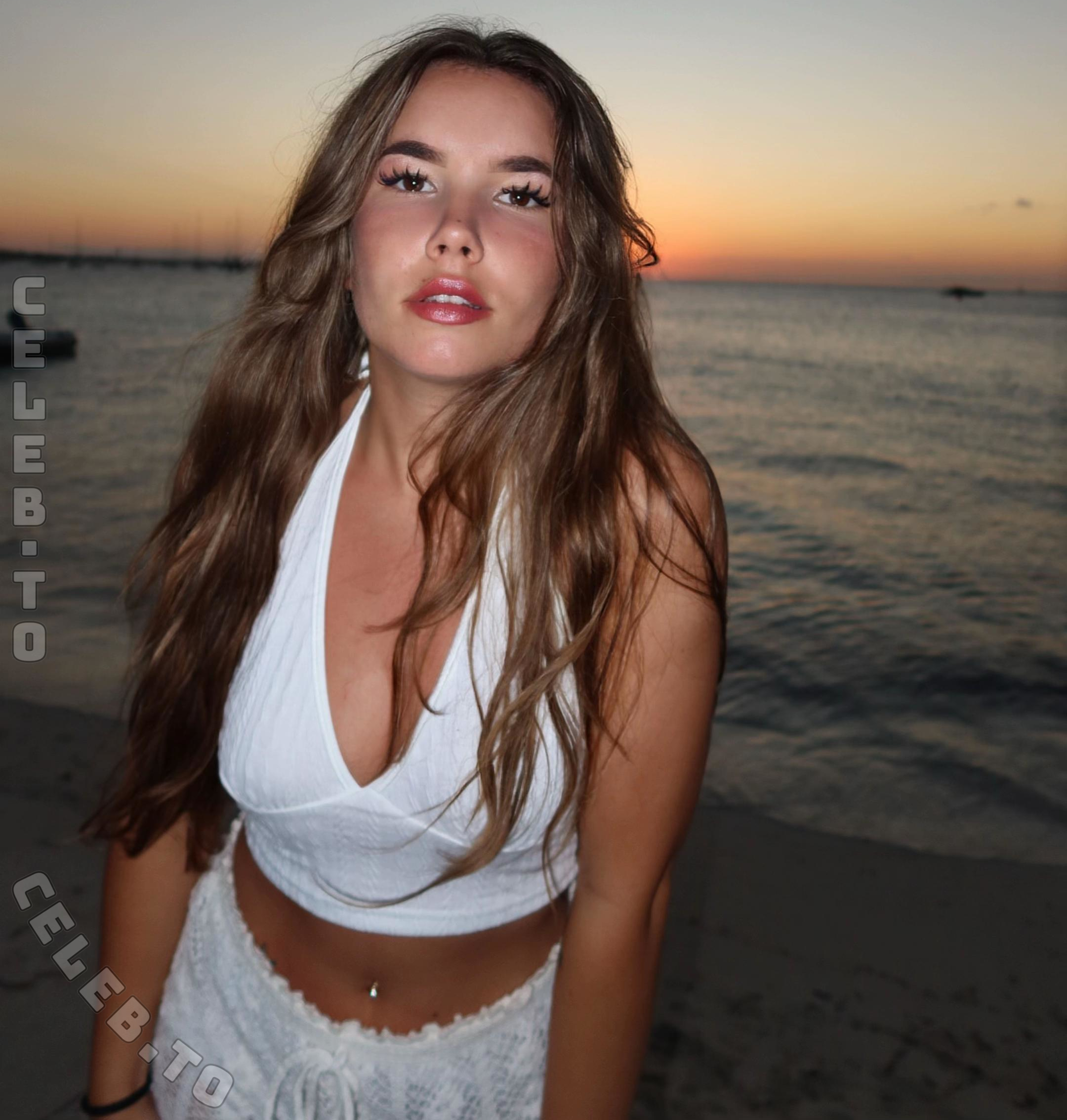 joysemmi Nude Leaks OnlyFans  - Leaked Models