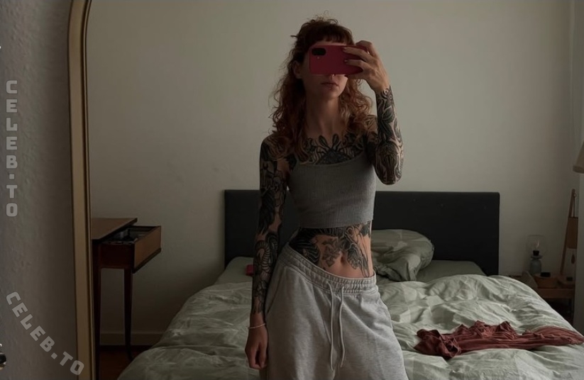 Julia Crds / jlacrds Nude Leaks OnlyFans  - Leaked Models