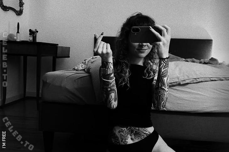 Julia Crds / jlacrds Nude Leaks OnlyFans  - Leaked Models