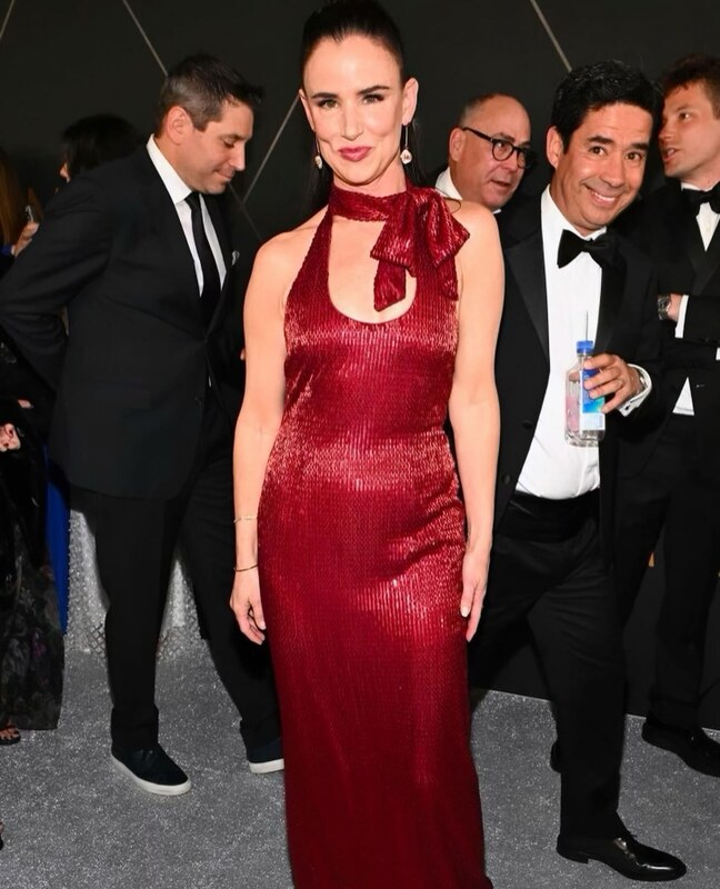 Juliette Lewis legs