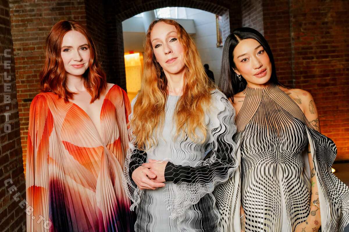 Karen Gillan / karengillan Nude Leaks OnlyFans  - Leaked Models