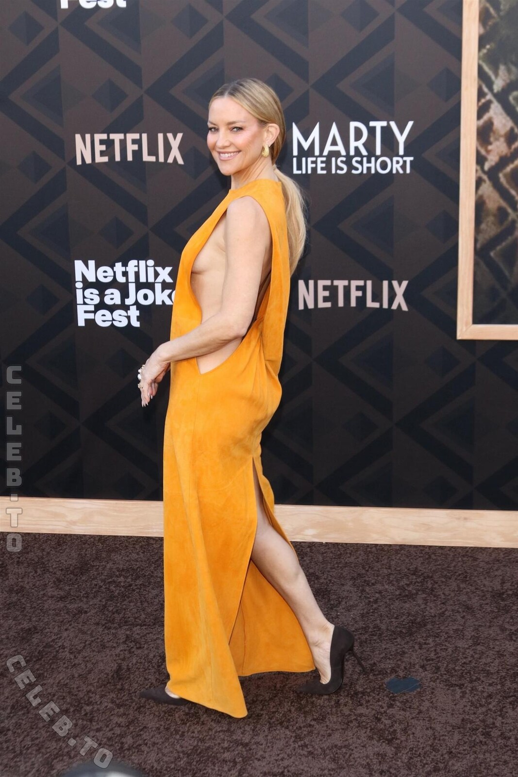 Kate Hudson legs