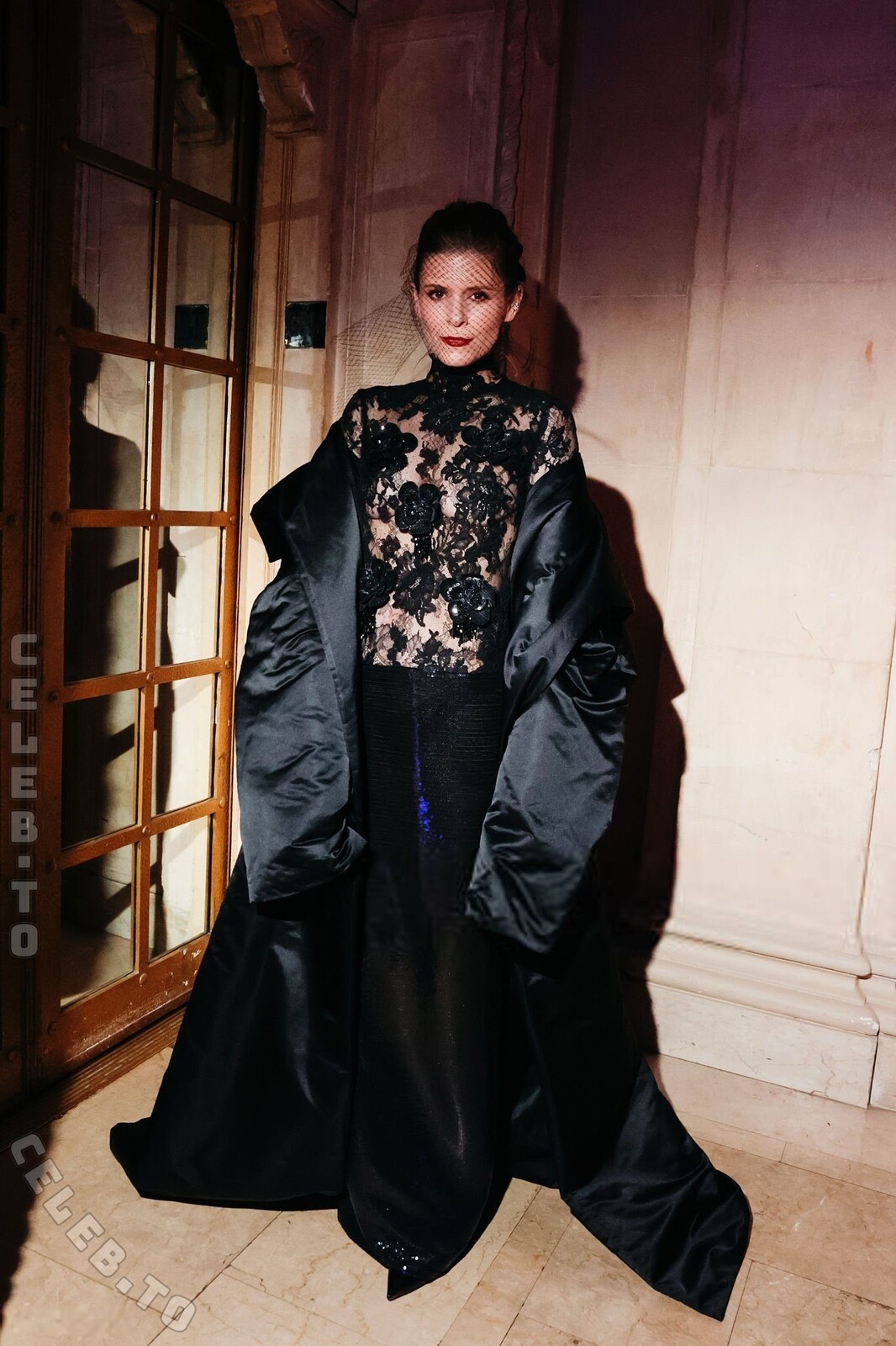 Kate Mara legs