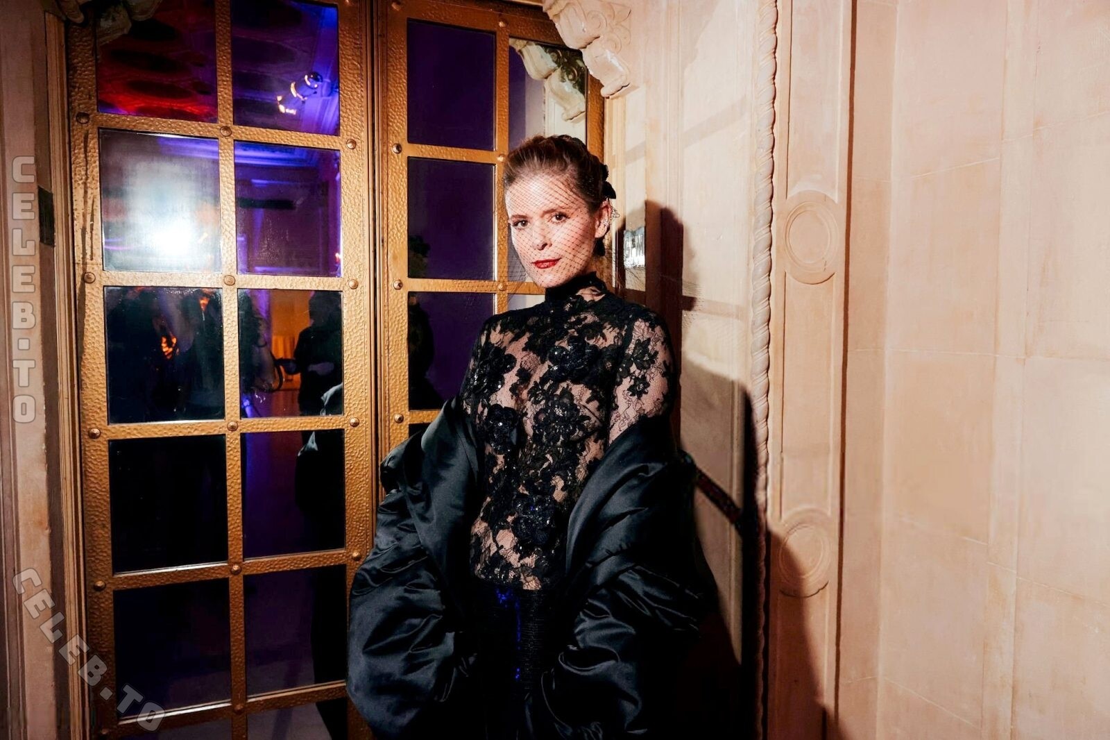 Kate Mara legs